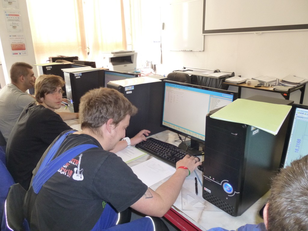 Praktická maturitní zkouška 4MS